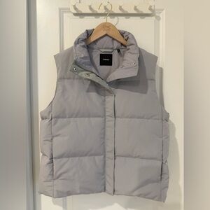 Theory Gray Quilted Puffer Down Vest Women M size Like New